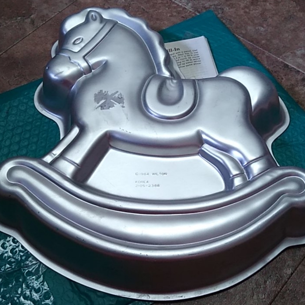 Wilton Rocking Horse Cake Pan 1984
